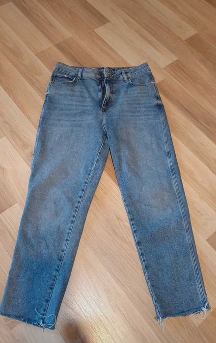 Blugi moderni Colin's