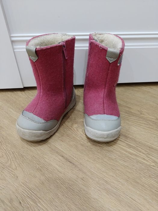 Зимние сапоги на девочку