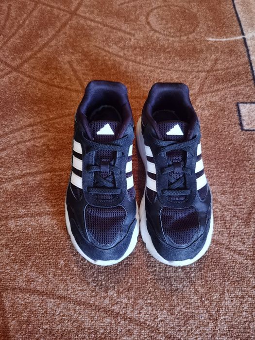 Маратонки без забележки