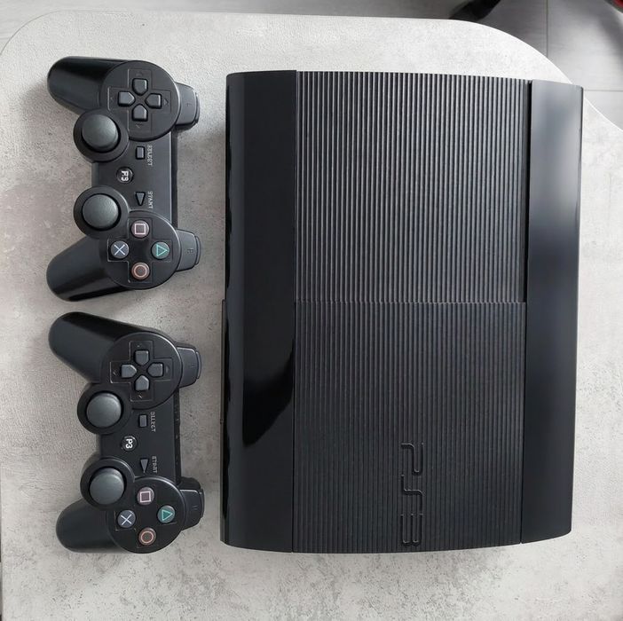 PlayStation 3 Super Slim [500 ГБ] + 2 геймпада + Игры