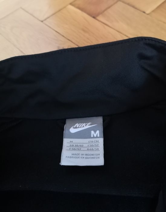 Оригинално мъжко горнище Найк размер M