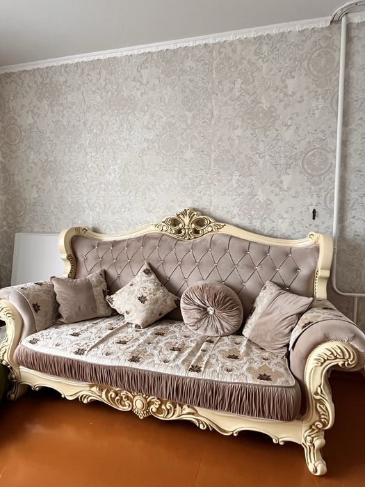 Продается диван, 2 кресла