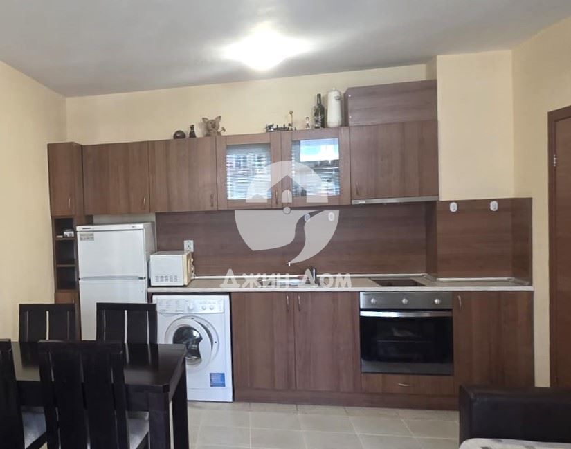 Продава се Двустаен апартамент в к.к. Слънчев бряг - 64 кв.м за 1375 €/кв.м - Снимка #1