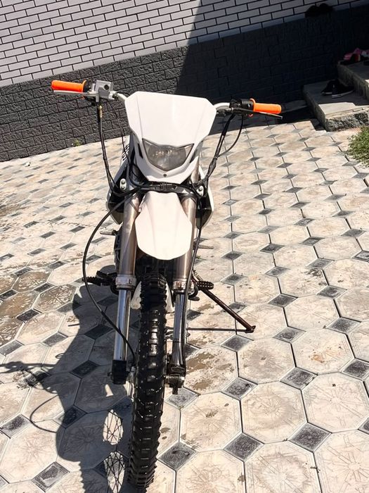 Продам эндуро 06