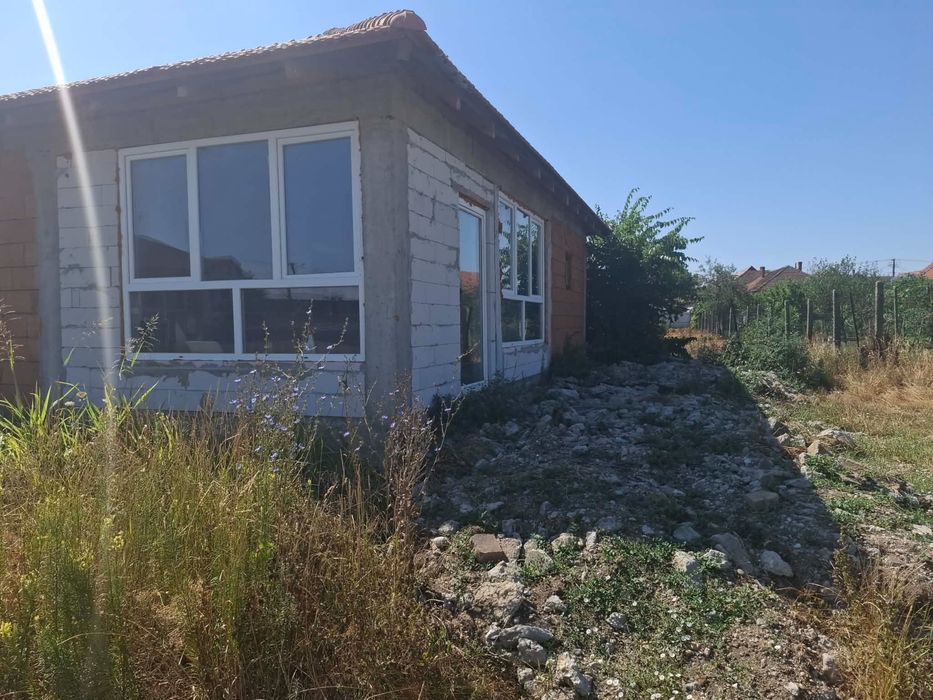 Casa Noua De Vanzare( Fantanele Jud. Arad)