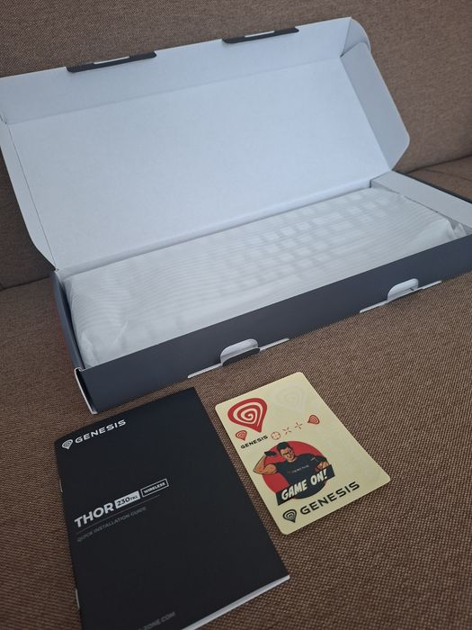 (Nou + garanție 2 ani) Tastatura Mecanica Wireless Genesis Thor 230 TKL White