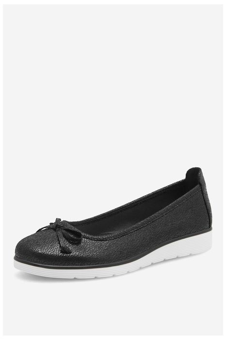 balerini dama Clara Barson NEGRU