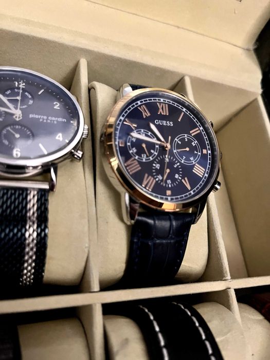 GUESS модерен часовник с механисъм Seiko 5 atm - КАТО НОВ!