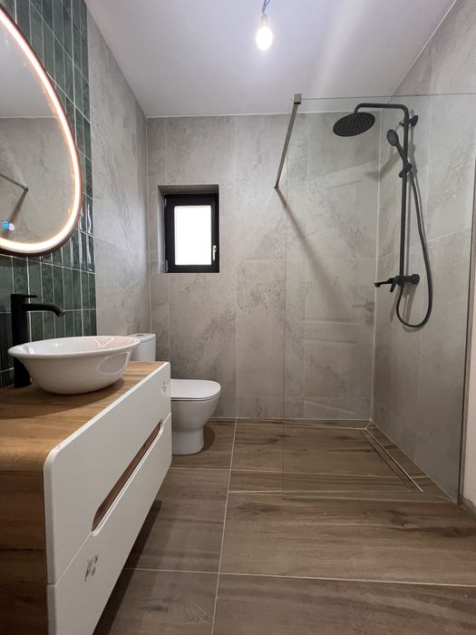 Proprietar/Acces asfaltat/Miroslava Vorovesti/canalizare