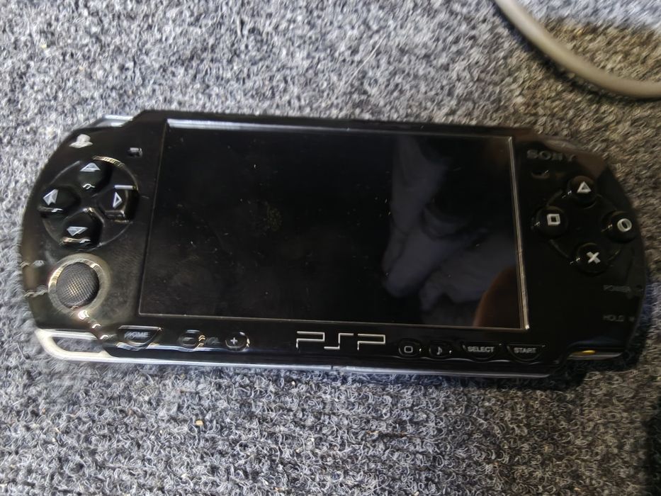 Продам Psp в хорошем состоянии