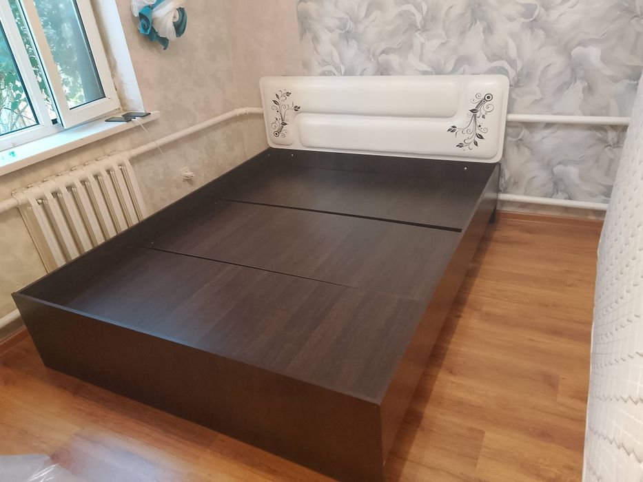 Новый диван продаётся