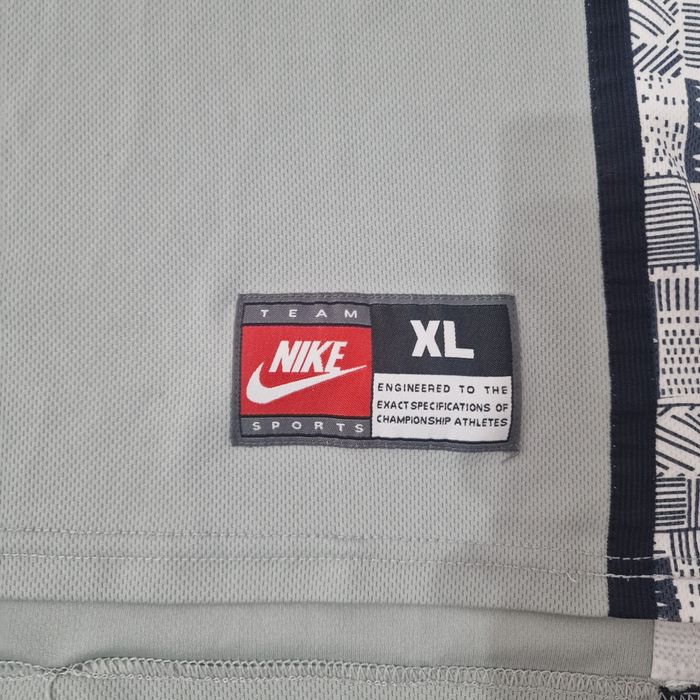 Maiou de baschet Nike #3 HOYAS