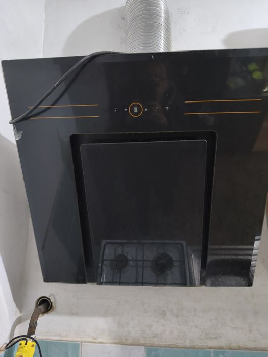 Продам вытяжку  20000т