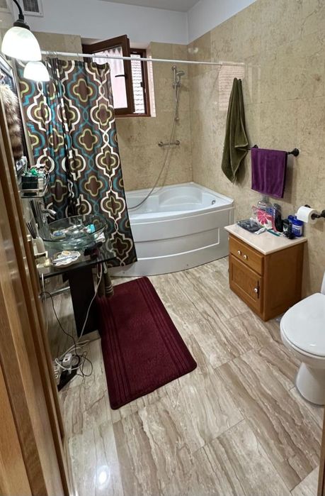 Vila deosebita, complet mobilata si utilata, zona exclusivista - direct de la PROPRIETAR