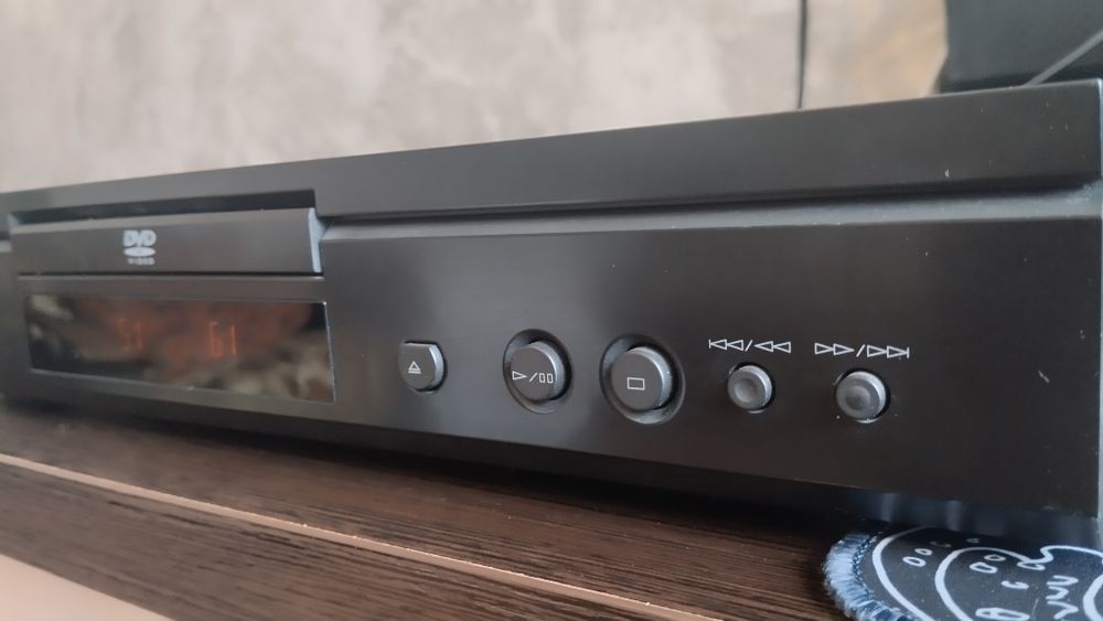 DVD плеер Yamaha