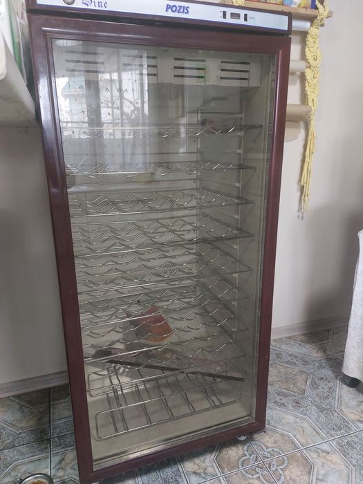 Винный холодильник