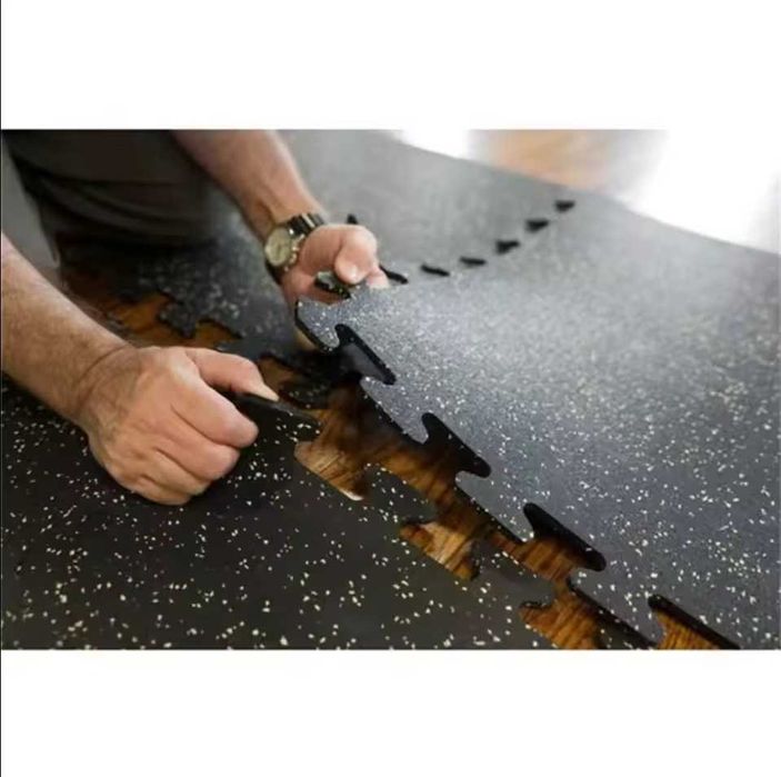 Резиновое модульное покрытие для фитнеса и тренажерного зала