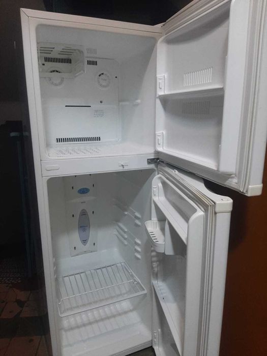 холодильник в рабочем состояний