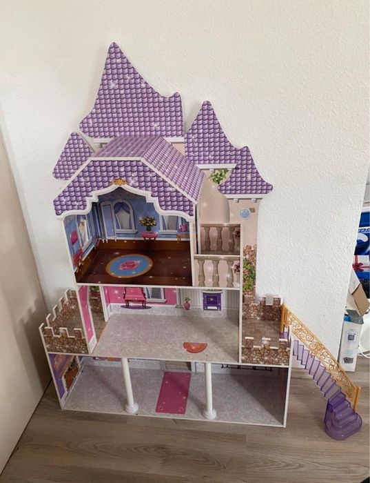 Замък за кукли Барби