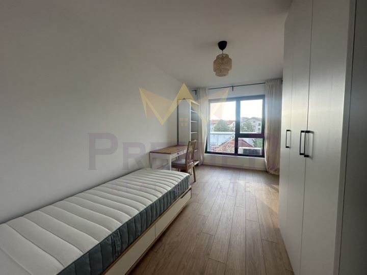 Дава се под наем Тристаен апартамент в Варна, Галата - 89 кв.м за 606.9 € - Снимка #7