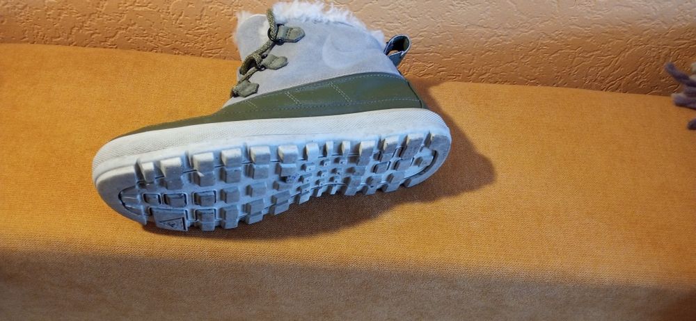 Боти,обувки - НАЙК / NIKE