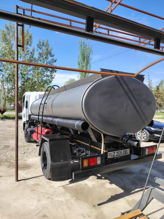 Isuzu вадавоз сотилади