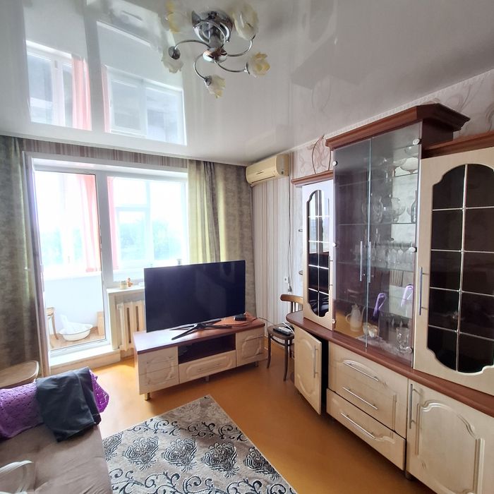 Продам 2хком квартиру новой планировки район ст.Карасай.
