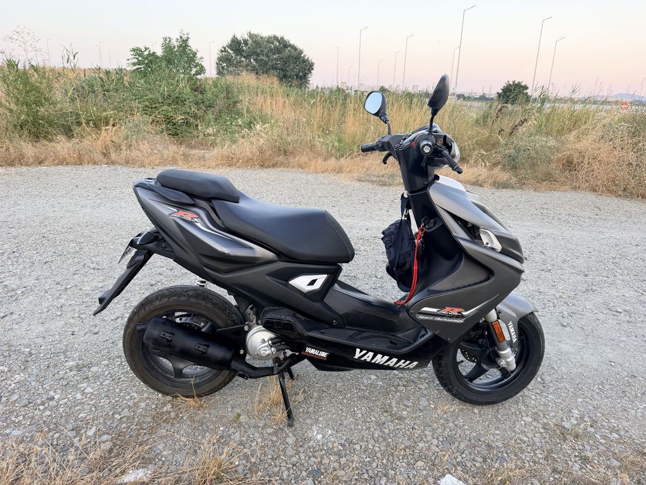 Продавам Yamaha Aerox 2015 2T.