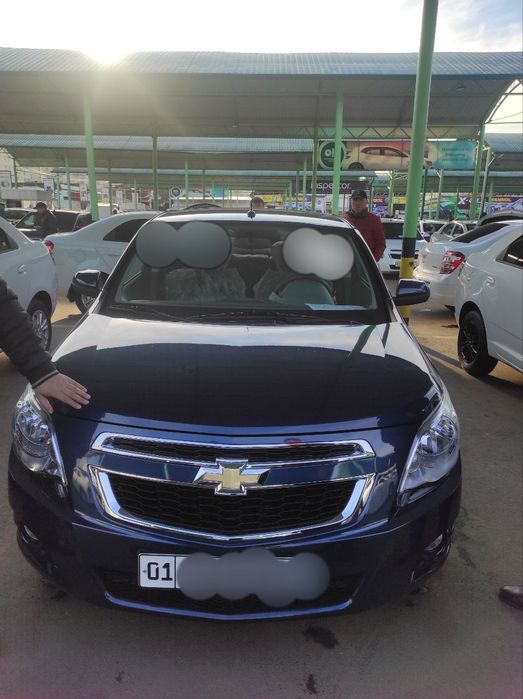 Продаётся машина собальт шевролет