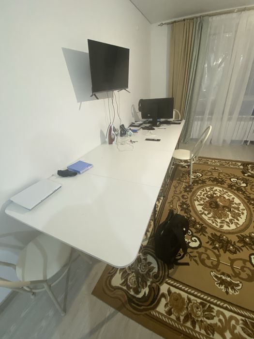 Продам стол раскладной 3метровый