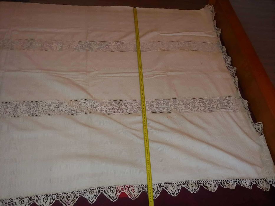 cearceaf tesut la razboi lipideu