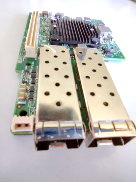 LAN Адаптер BCM57404 25Gb/10Gb Eth DP SFP28 OCP Mezz PCIe v3 x8