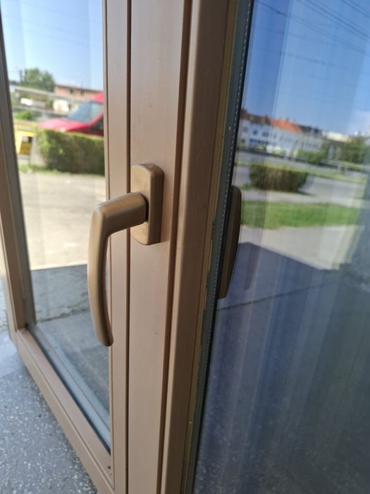 Geamuri termopan profil lemn oscilo Austria (9 buc)