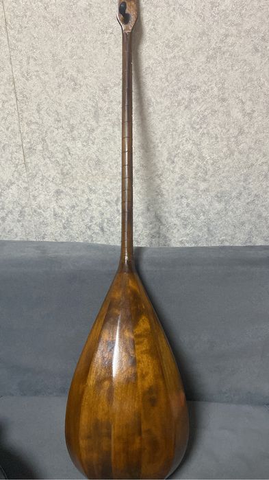 Домбыра сатылады