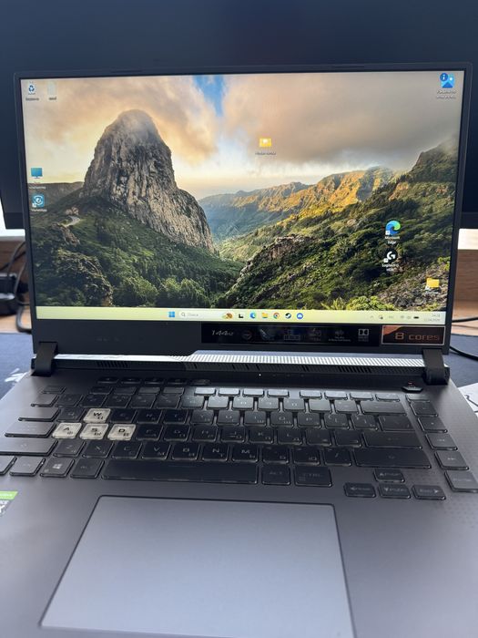 Ноутбук AsusRogStrix