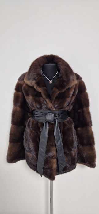 Продам норковую шубу