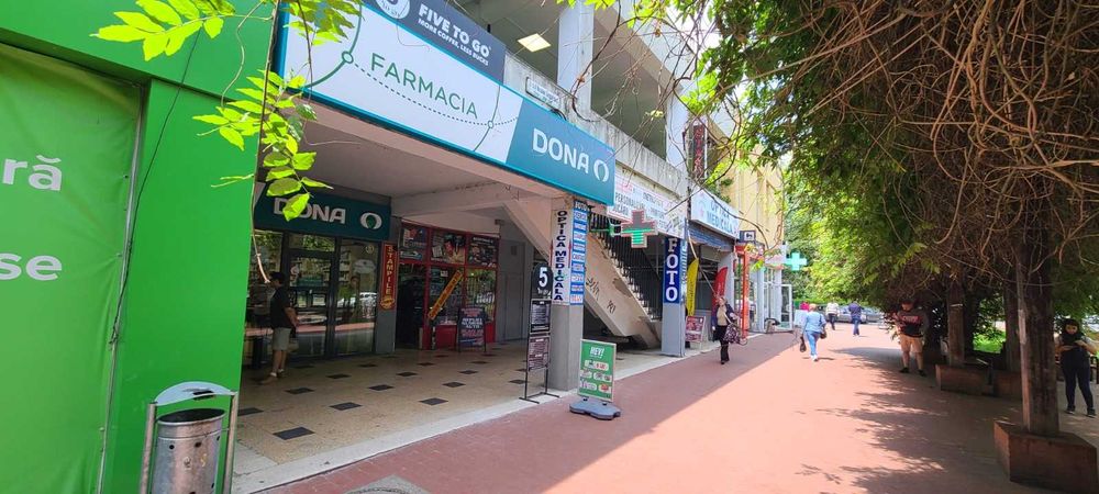 Inchiriez magazin cu vad foarte bun Complex Policlinica Titan