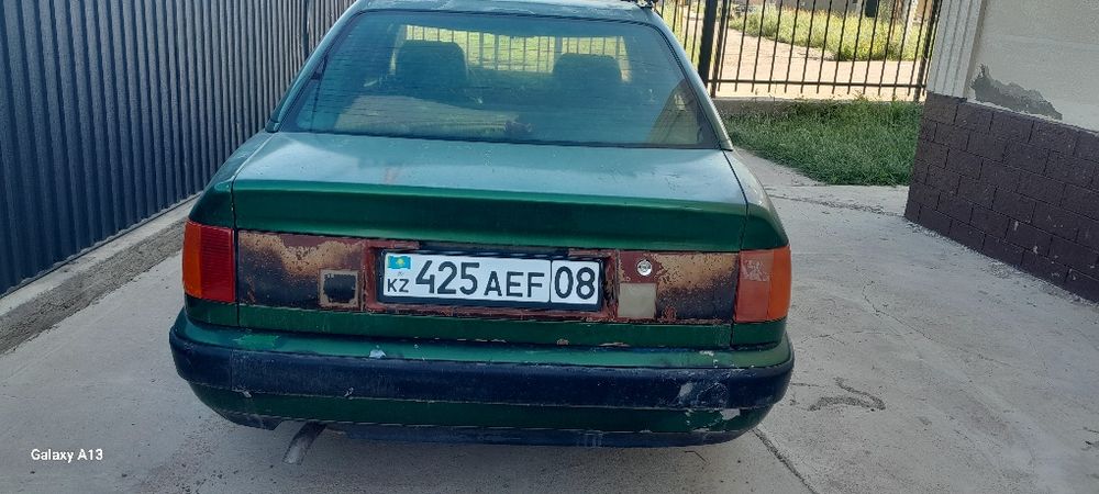 Ауди 100 C4 2300