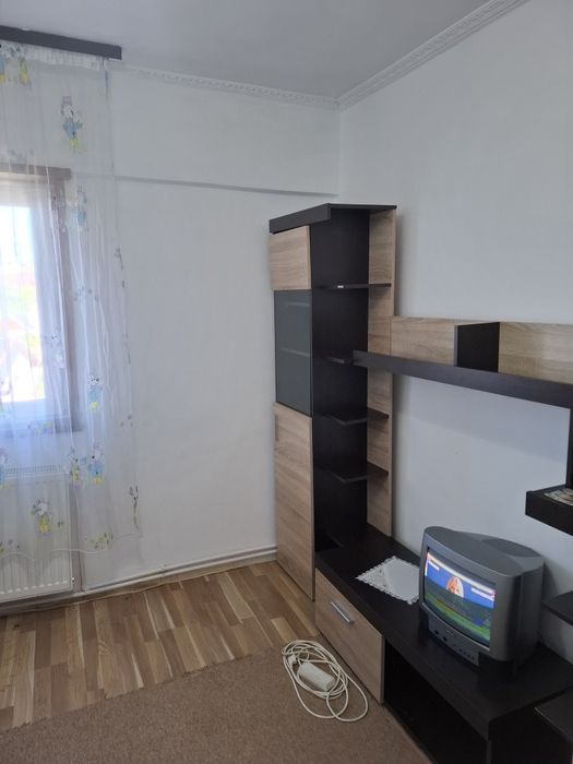 Vand garsoniera 32 mp