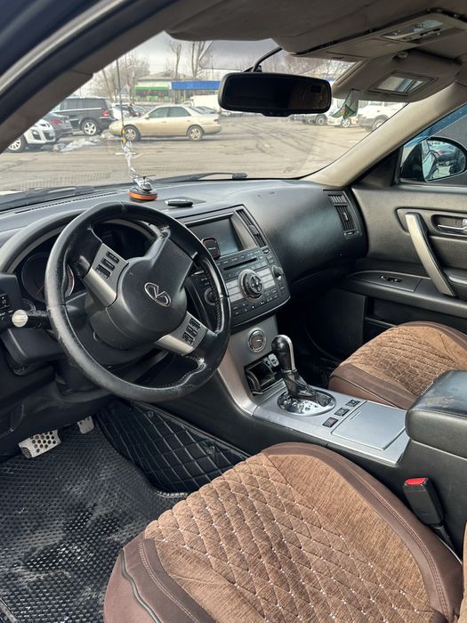 Infiniti fx35 инфинити