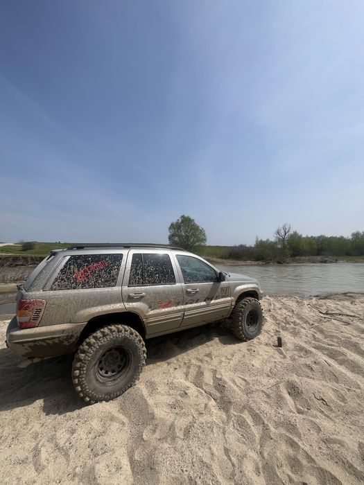 Jeep gran cherokee БАРТЕР