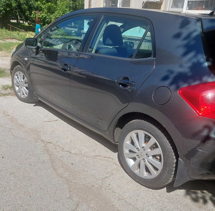 TOYOTA auris 1,6 i