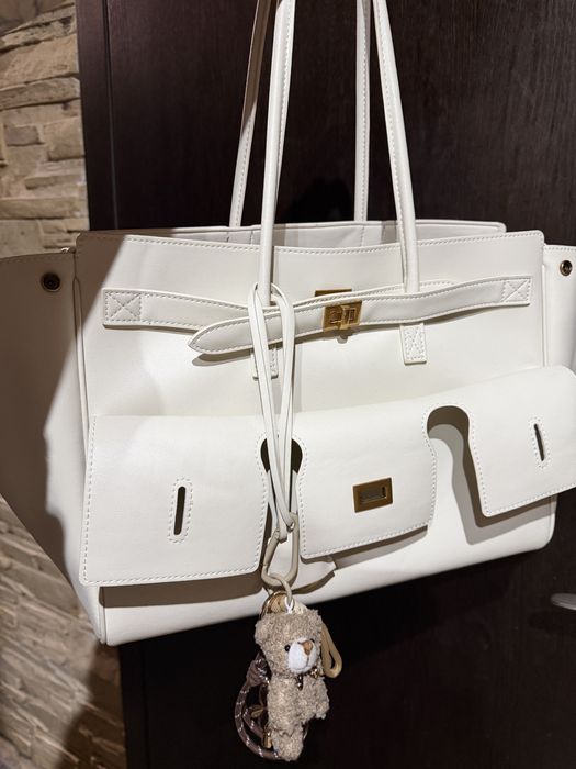 Чанта Balenciaga естествена кожа