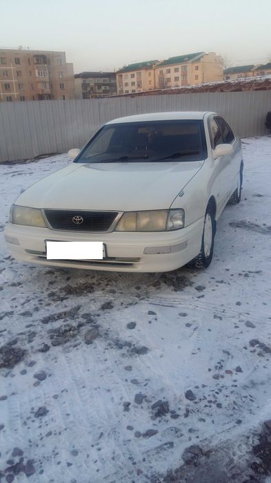 тоёта Авалон 1995