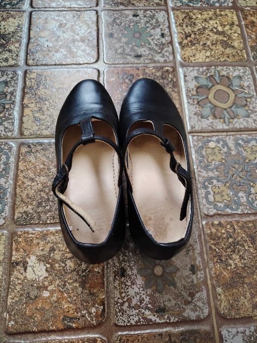 Pantofi  piele dansuri populare fete 32-33