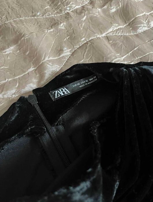 Рокли Zara, Bershka, Rezerved