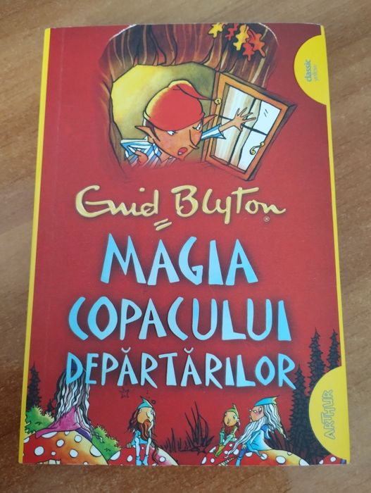 Magia copacului departarilor