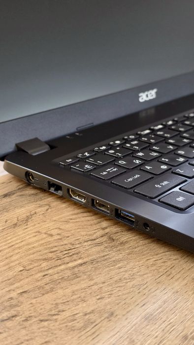 Ноутбук для учебы и работы Acer Aspire 3 / в отличном состоянии