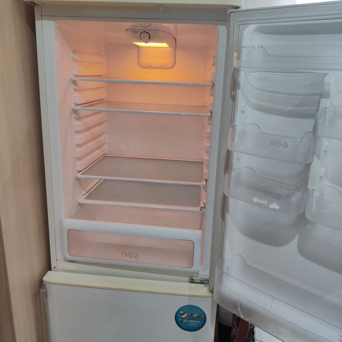 Продам бу холодильник