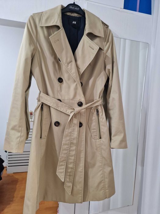 Trenci H&M foarte elegant